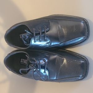 Black dress shoes size 11
